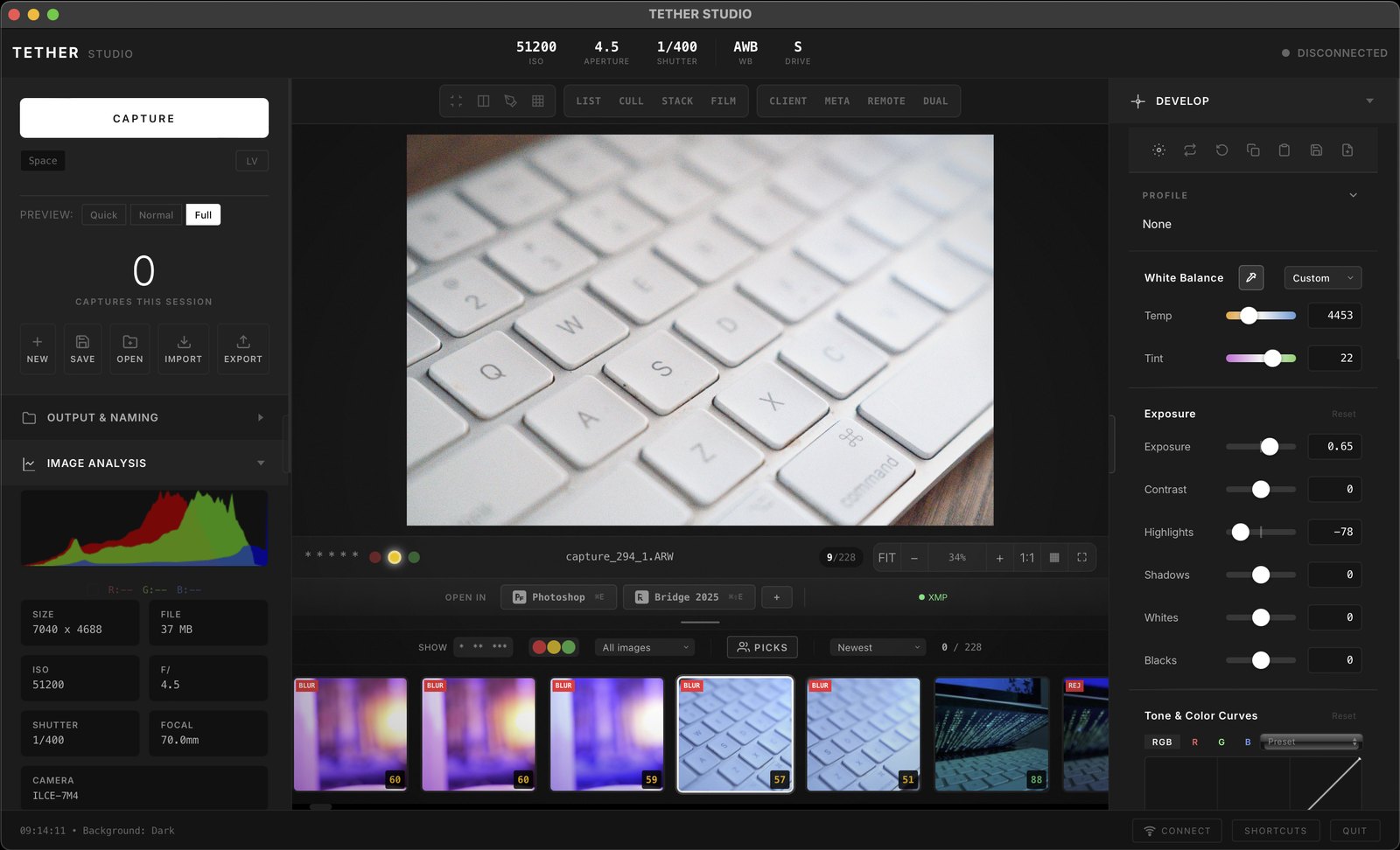 TETHER STUDIO develop panel for consistent exposure and color